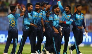 टी-ट्वान्टी विश्वकप  : इंग्ल्यान्ड र श्रीलंका भिड्दै