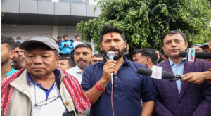 महावीर पुनको आन्दोलनमा समर्थन जनाउन रवि लामिछाने माइतीघर मण्डलामा