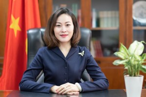 चिनियाँ राजदूतले गरिन् परराष्ट्रमन्त्रीसँग बिदाई भेट