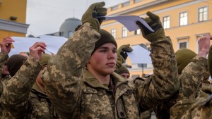 युक्रेनी सैनिकले गरे आत्मसमर्पण