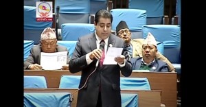 नेपालमा दुतावास हुँदा पनि भिसाको लागि दिल्ली पठाउने काम आपत्तिजनक : सांसद ढकाल (भिडियो)