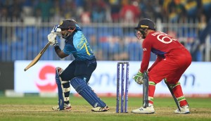 टी-ट्वान्टी विश्वकप : श्रीलंकालाई २६ रनले हराउँदै इंग्ल्यान्ड सेमिफाइनलमा प्रवेश