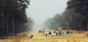 काठमाडौं–तराई द्रुतमार्ग निर्माणको काम दुई सिफ्टमा गर्न निर्देशन