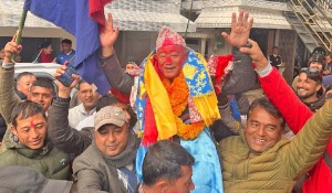 इलाम–१ मा झलनाथ खनाललाई पराजित गर्दै महेश बस्नेत विजयी