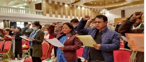 एकीकृत समाजवादीका केन्द्रीय सदस्यहरुद्धारा सपथ ग्रहण