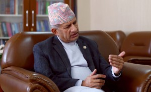 'ढल्नु भनेको सकिनु होइन’ : एमालेको हारपछि प्रदीप ज्ञवालीको आत्मसमीक्षाको आह्वान