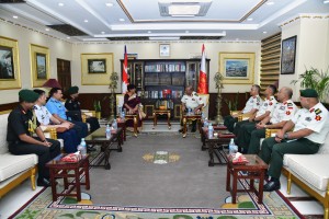 भारतीय राष्ट्रिय सुरक्षा कलेजका विद्यार्थीद्वारा जङ्गी अड्डा भ्रमण 