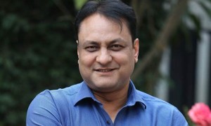 तनहुँबाट पूर्वआईजीपी सर्वेन्द्र खनालको उम्मेदवारी मनोनयन दर्ता 