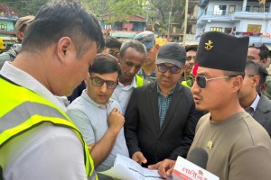 नारायणगढ–बुटवल सडकमा ढिलाइ: गृहमन्त्री सुदन गुरुङको कडा असन्तुष्टि