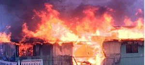 धनगढीको एक पसलमा आगलागी हुँदा २० लाख बराबरको क्षति