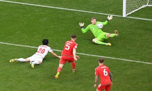 कतारमा जारी फिफा विश्वकपमा इरानको कीर्तिमानी जित