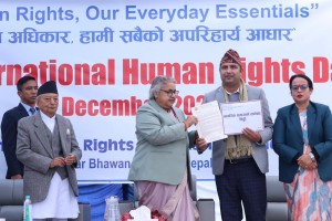 नागरिक समाजद्वारा प्रधानमन्त्रीलाई ध्यानाकर्षण गराउँदै चिट्ठी हस्तान्तरण