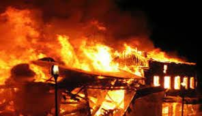 जुम्लाको गुठीचौरका ७ घरमा आगजनी: आगो लगाउनेको खोजी हुँदै