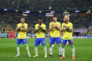 फिफा विश्वकप : ब्राजिल क्वाटरफाइनलमा प्रवेश