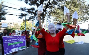 लैंगिक हिंसाविरूद्ध नाटक प्रदर्शन