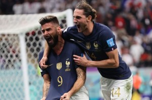 इंग्ल्यान्डलाई हराउँदै फ्रान्स सेमिफाइनलमा प्रवेश