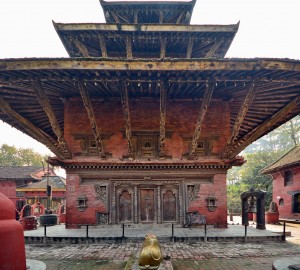 चार वर्षदेखि अलपत्र बन्यो गोकर्णेश्वरमा सुनको छाना लेपन