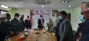 गण्डकी सरकारलाई एमालेले बुझायो १९ बुँदे पत्र