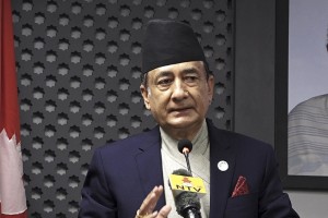 सरकारको स्मार्ट लकडाउन : विहेमा ५० जना, फिल्म हलदेखि हाटबजारसम्म बन्द