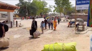 सीमा नाकामा भइरहेको आवतजावतका कारण कोरोना संक्रमितको सङ्ख्यामा वृद्वि