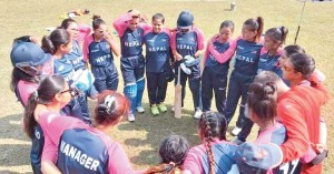 बंगलादेशलाई सात विकेटले पराजित गर्दै नेपाली महिला टोली  विजयी