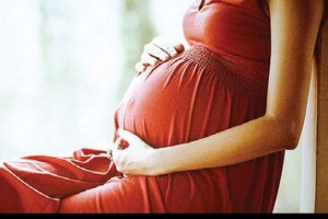 कोरोना महामारी : अनिच्छुक गर्भधारण बढ्यो र सुरक्षित गर्भपतन घट्यो