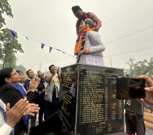 सहिद लखन थापाको सालिक निर्माण