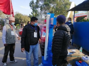 काँग्रेसः घण्टौं लाइन बस्दा पनि पालो नआएपछि महाधिवेशन प्रतिनिधि आक्रोशित
