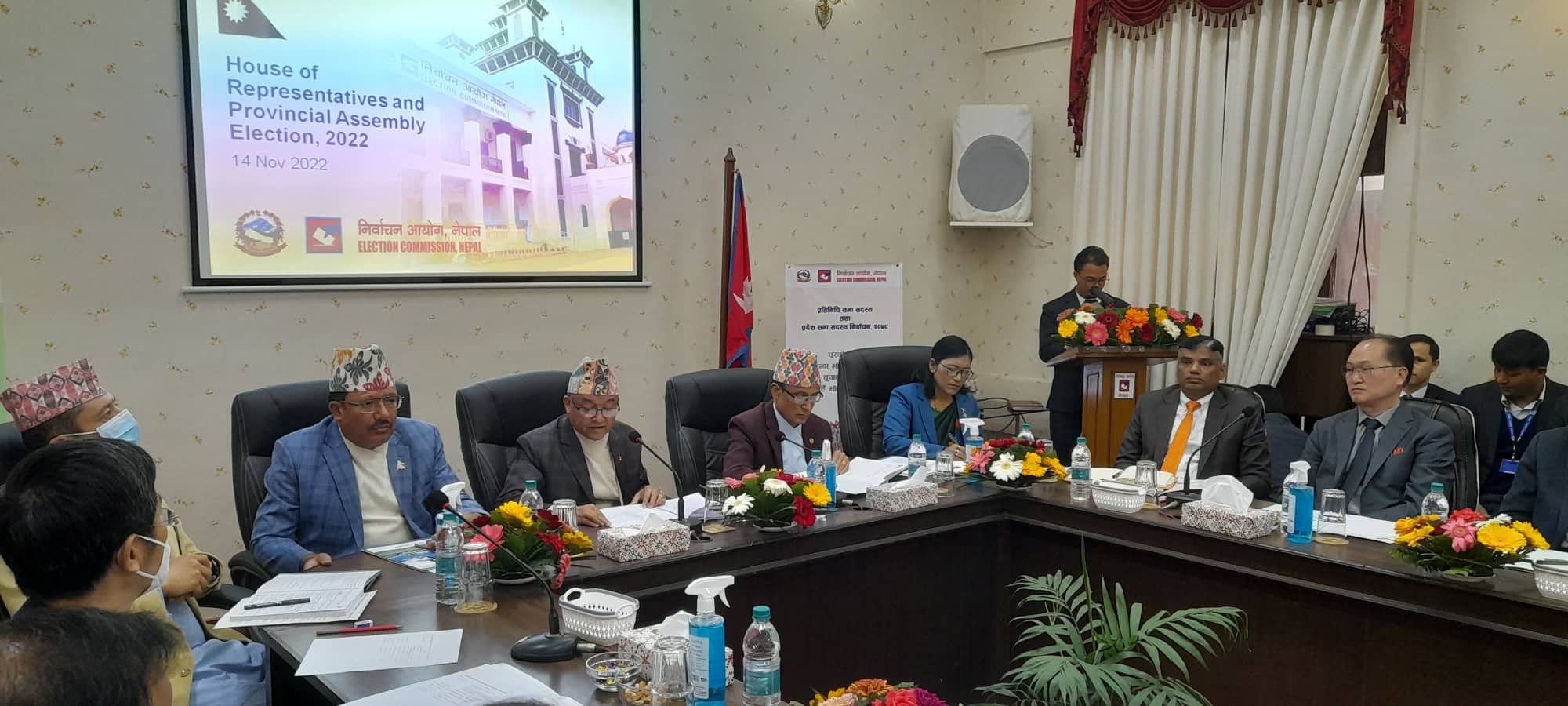 निर्वाचनको तयारीबारे कूटनीतिक नियोगलाई आयोगको ब्रिफिङ