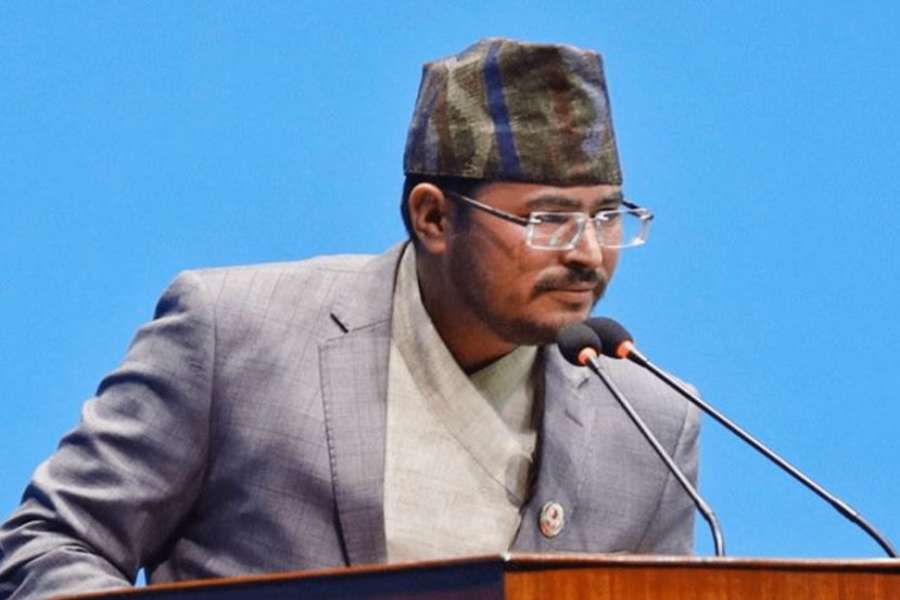 'भ्रष्टाचारको सबै फाइल खोलेर कारबाही प्रक्रिया अघि नबढाए संसद् चल्न दिँदैनौँ' 