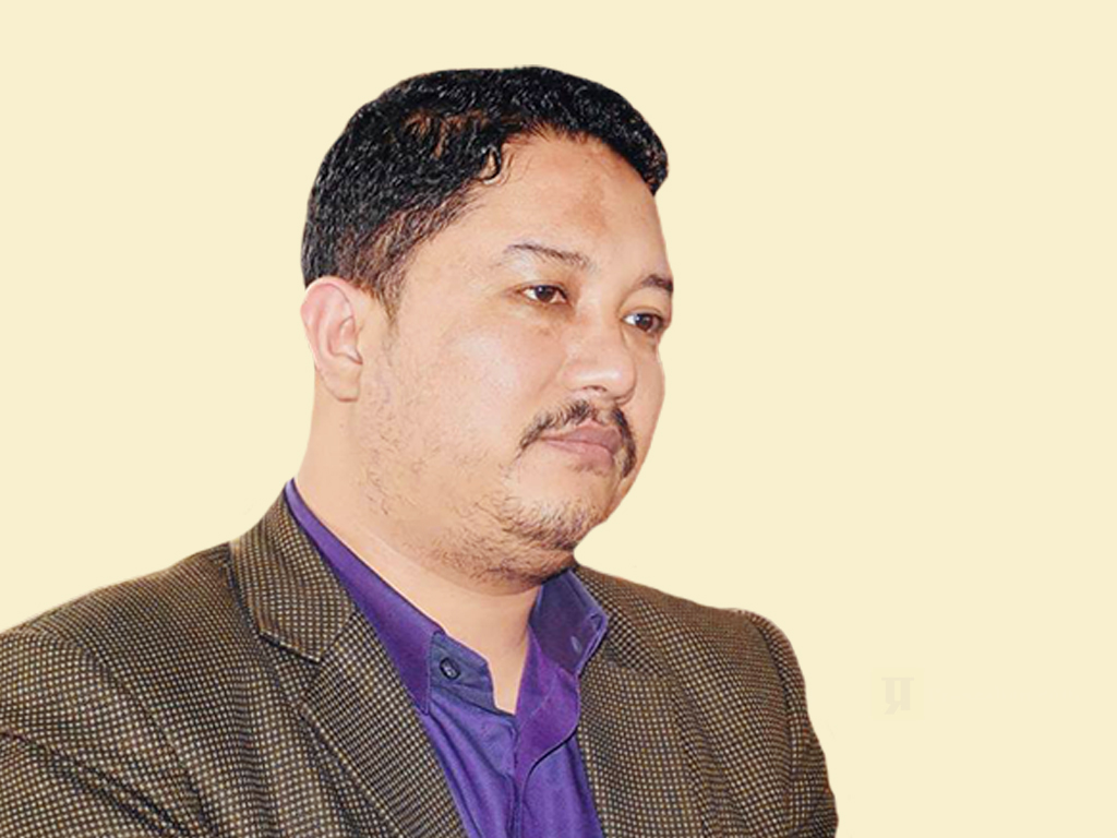 प्रधानमन्त्रीको निजी सचिवमा अर्जुन भण्डारी