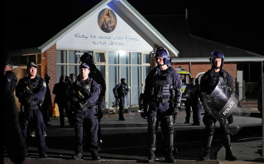 सिड्नीमा फेरि चक्कु आक्रमणः आतंकवादी हमलाको संज्ञा