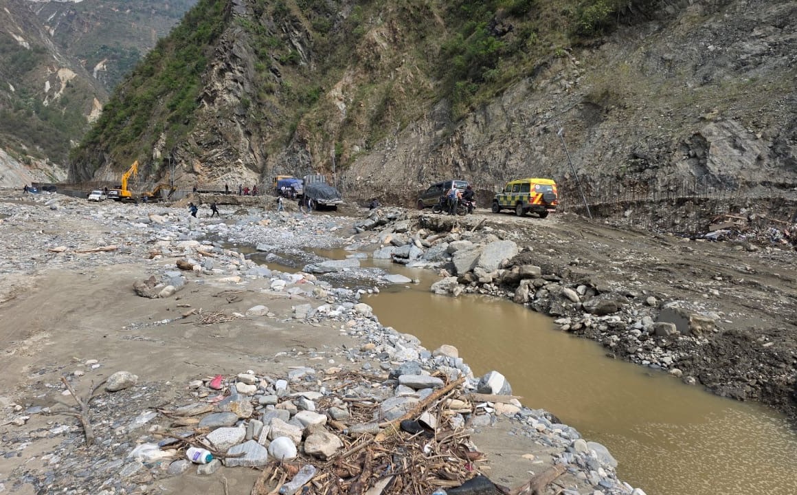तीन दिनपछि खुल्यो बीपी राजमार्ग