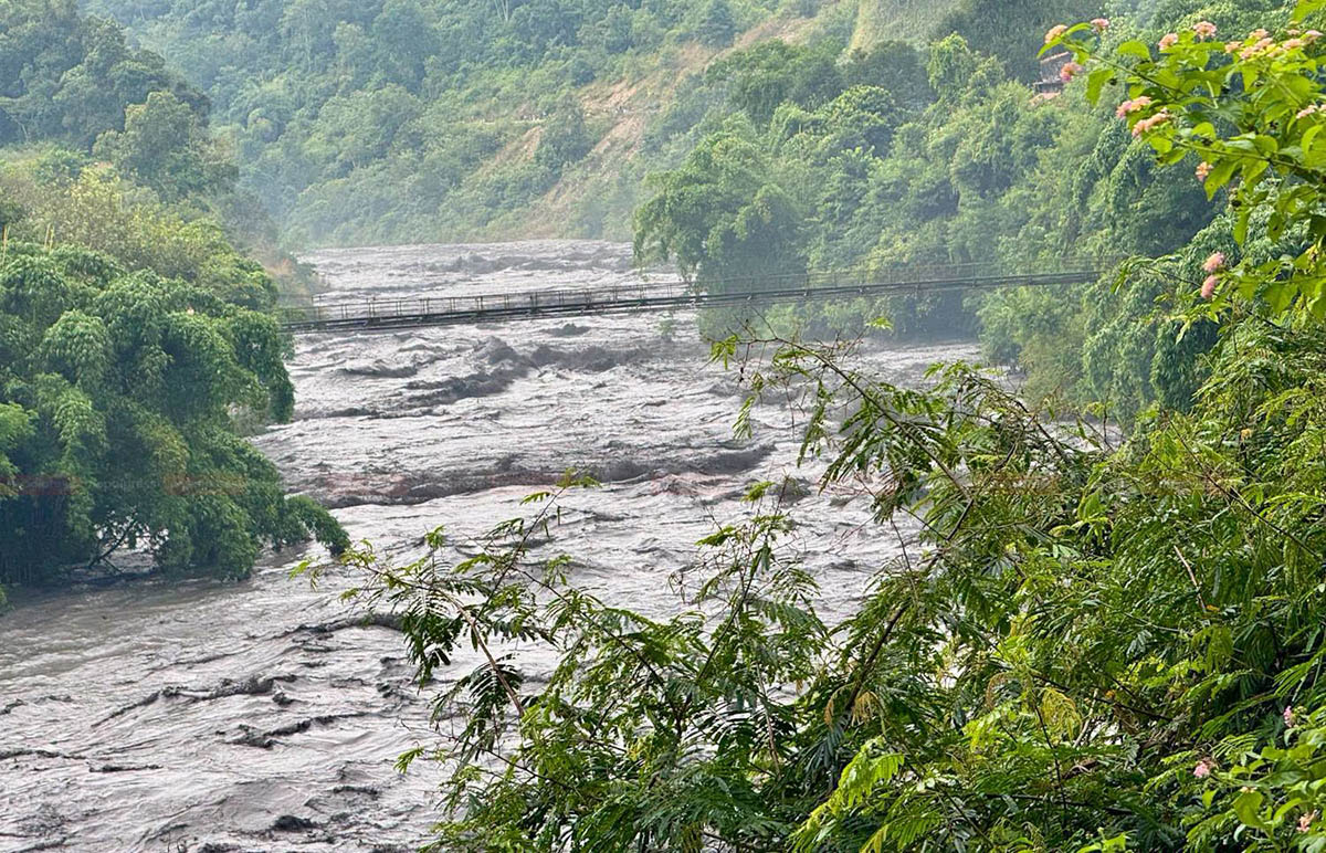 बूढीगण्डकीमा बाढीको जोखिम मुग्लिङसम्म, नवलपरासीसम्म सतर्कता