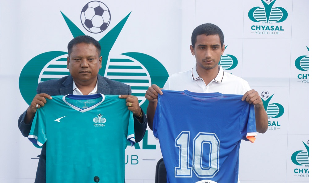 इटालीबाट आएका विकास मेराग्लियाले च्यासलबाट खेल्ने