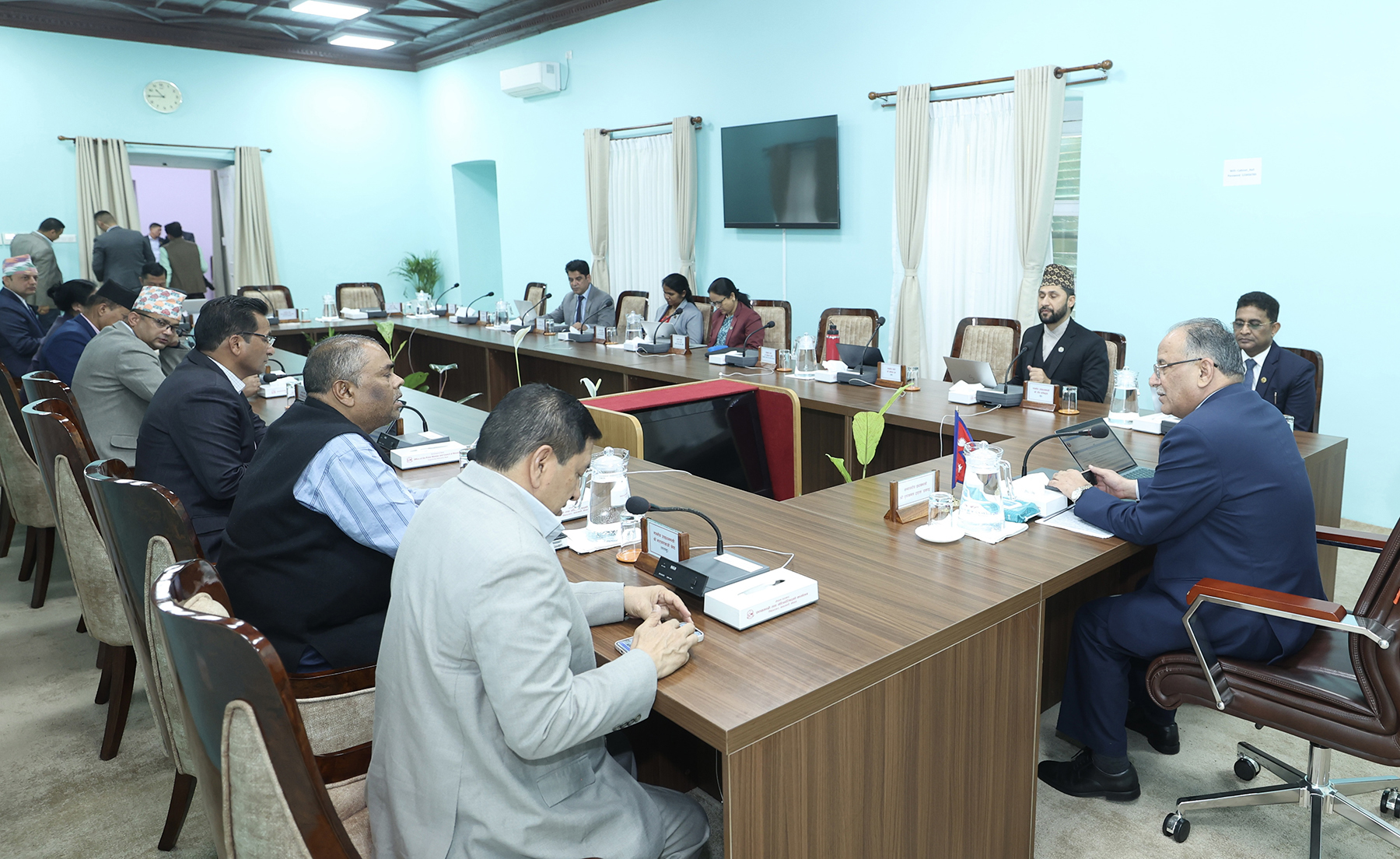 मन्त्रिपरिषद् बैठक : अध्यादेश जारी गर्ने, सचिव सरुवा तथा भोलि सार्वजनिक बिदा दिने निर्णय