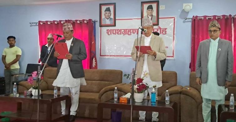 कोशीमा मुख्यमन्त्री थापाले लिए शपथ, सुनुवार र जवेगु बने मन्त्री