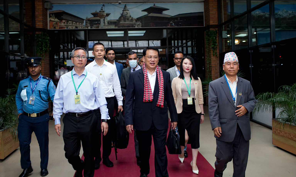 चिनियाँ कम्युनिस्ट पार्टीका पोलिटब्युरो सदस्य च्युन नेपालमा