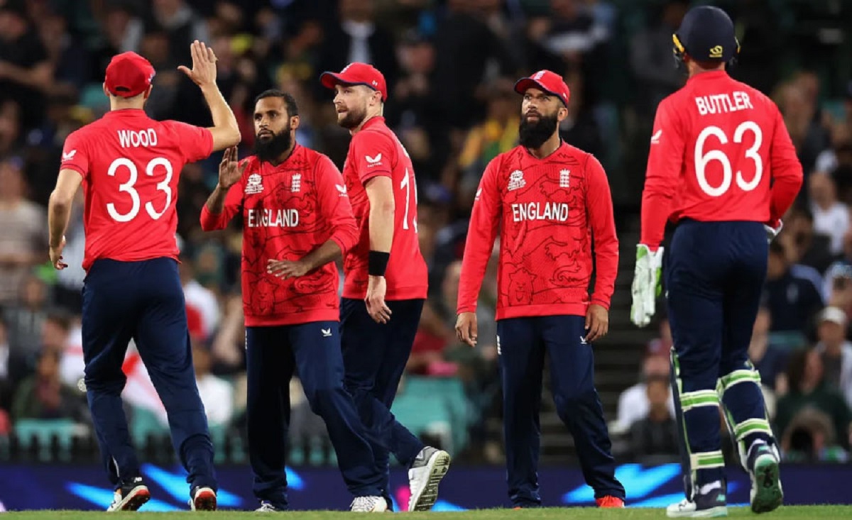 टी–२० विश्वकपमा श्रीलंकालाई हराउँदै इंग्ल्याण्ड सेमिफाइनलमा प्रवेश 