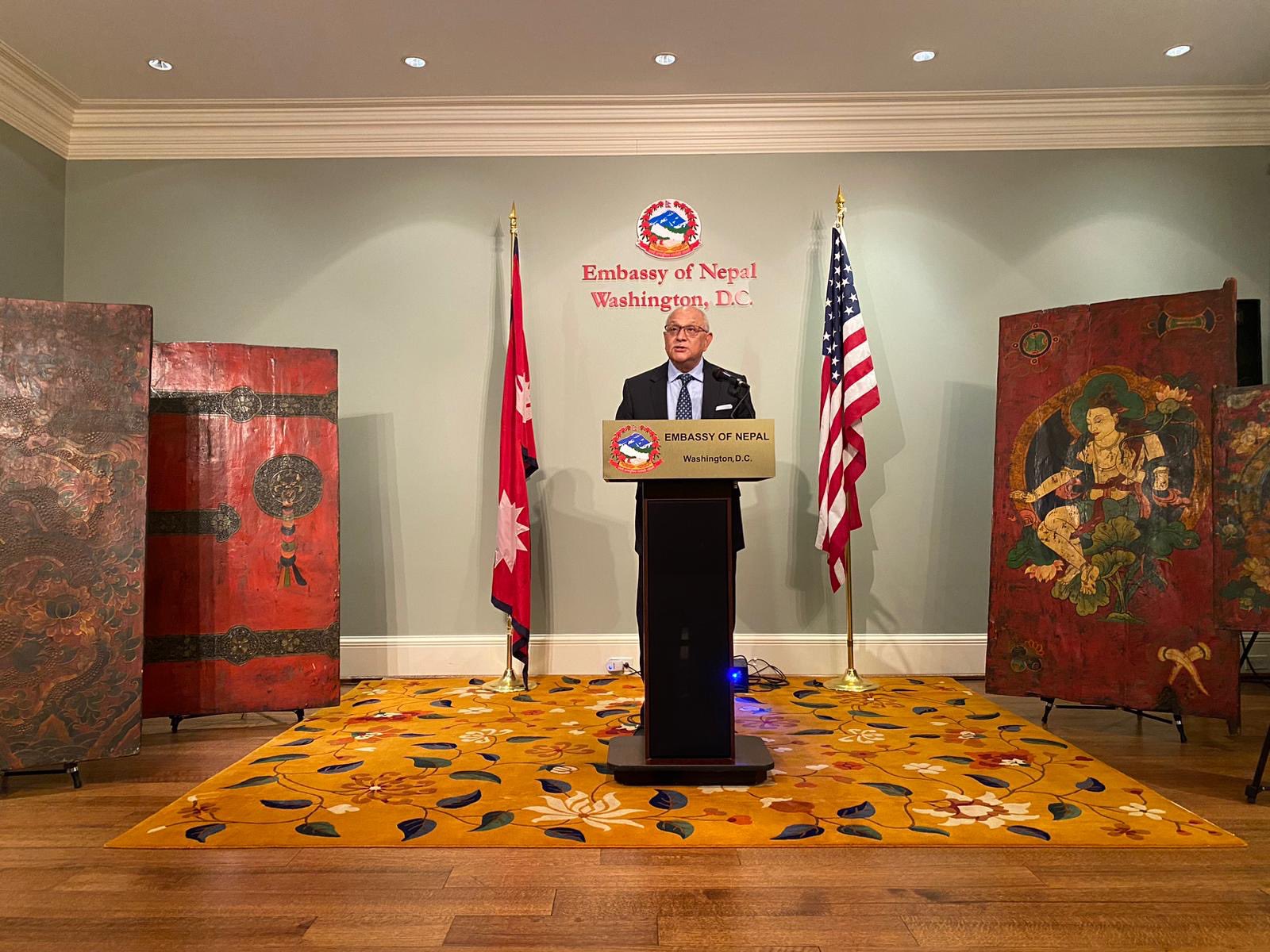 अवैध रुपमा अमेरिका लगिएका ४० वटा सम्पदा नेपाल फर्काइँदै