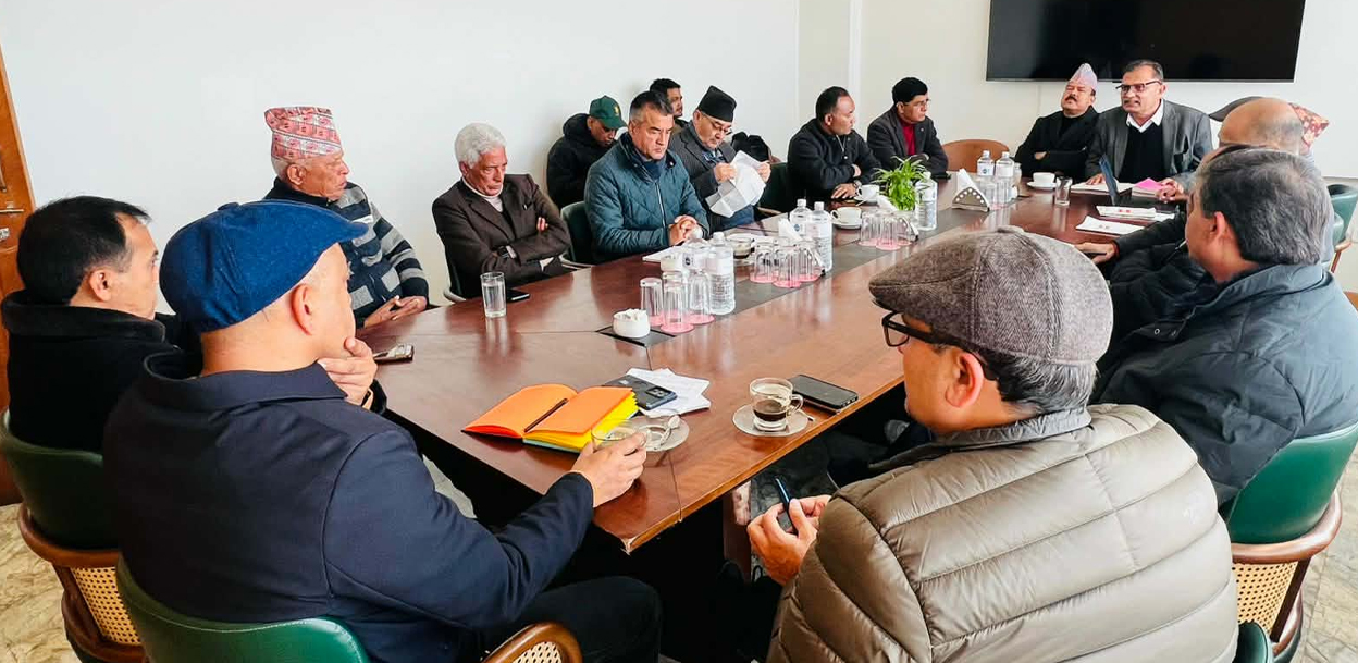 केन्द्रले आलटाल गर्न नमिल्ने विश्व र गगनलाई कानुनविद्को सुभाव