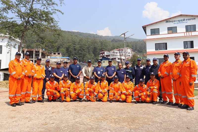 भीमेश्वरको फायर ब्रिगेडले जनतालाई सुरक्षाको अनुभूति दिलाएको छ: मेयर मानन्धर