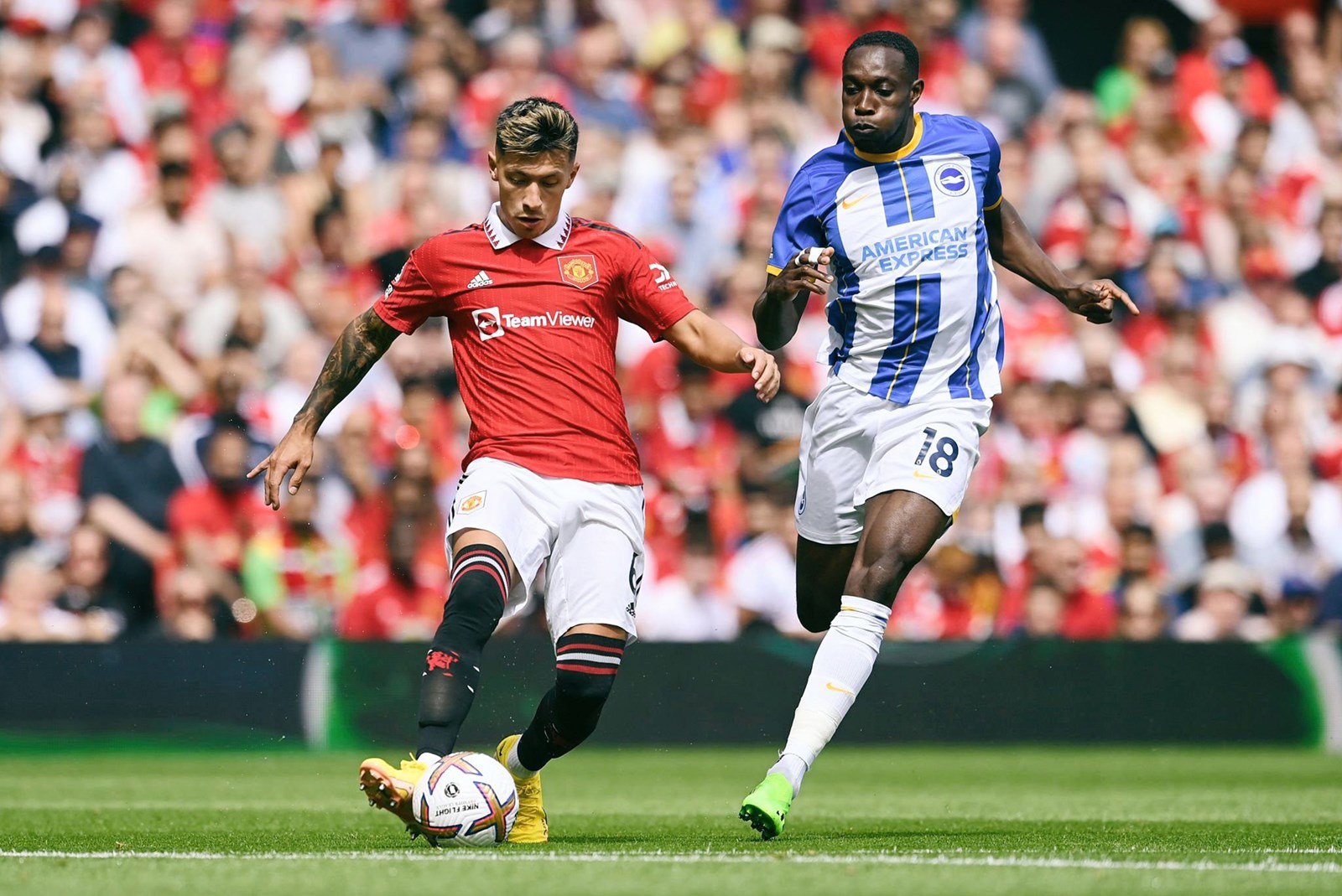 इंग्लिस प्रिमियर लिगको पहिलो खेलमै म्यानचेस्टर युनाइटेड पराजित, ब्राइटन २–१ अन्तरले विजयी