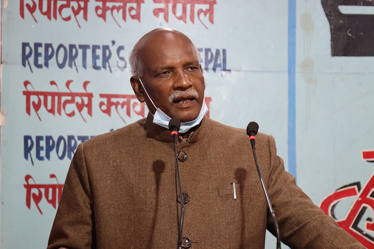 सबै नागरिकलाई स्वच्छ खानेपानीको पहुँच पुर्‍याइनेछ : मन्त्री यादव