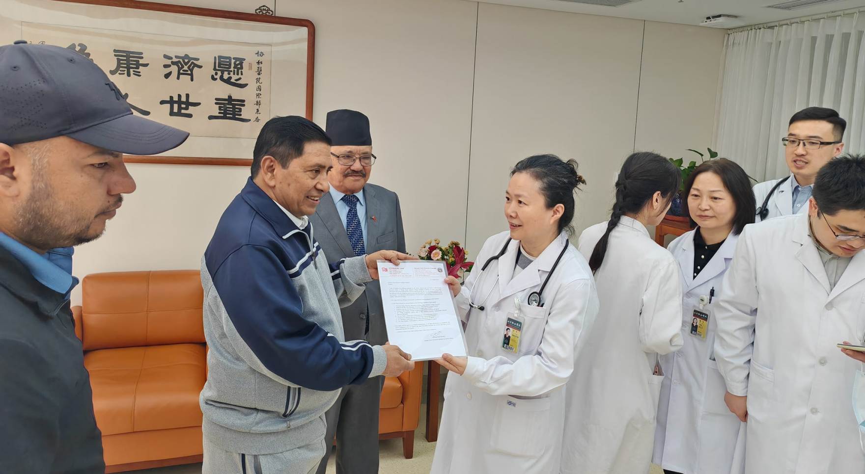 उपप्रधानमन्त्री श्रेष्ठ ‘डिस्चार्ज’