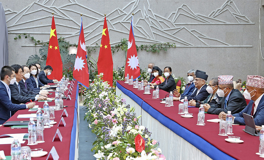 बीआरआई कार्यान्वयनमा चिनियाँ जनकंग्रेसका अध्यक्ष लीको जोड