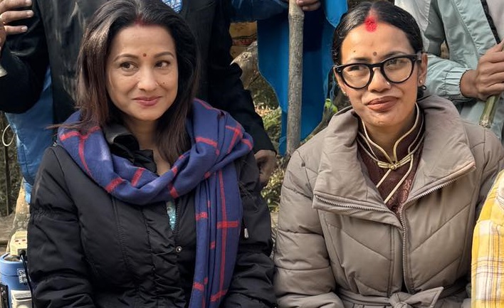 आशिकालाई जिताउन रेजिना मैदानमा