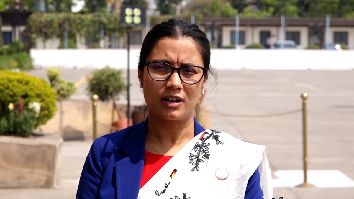 नागरिक सर्वाेच्चताका लागि संसद विघटन गर्न नहुने रास्वपा सांसद गौतमको सुझाव