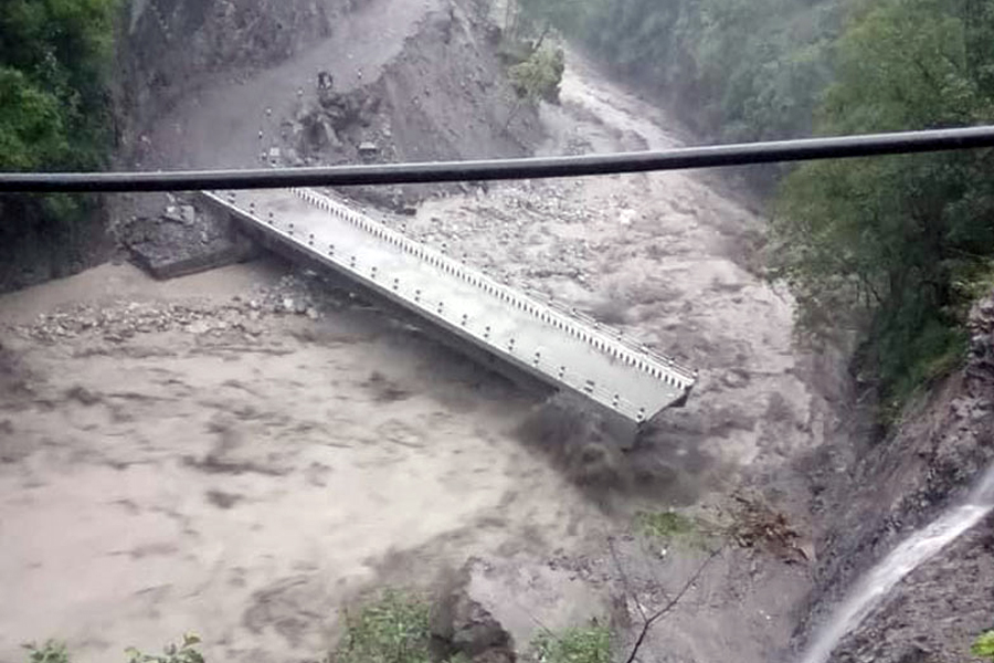 बाढी पहिरोका कारण ताप्लेजुङमा क्षति