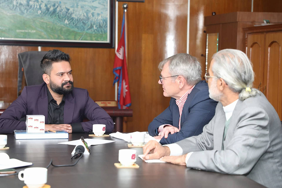 मेयर बालेन र जर्मन राजदूतबीच फोहोर व्यवस्थापनबारे छलफल